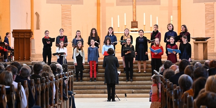 Jugendchor singt in der Stadtkirche